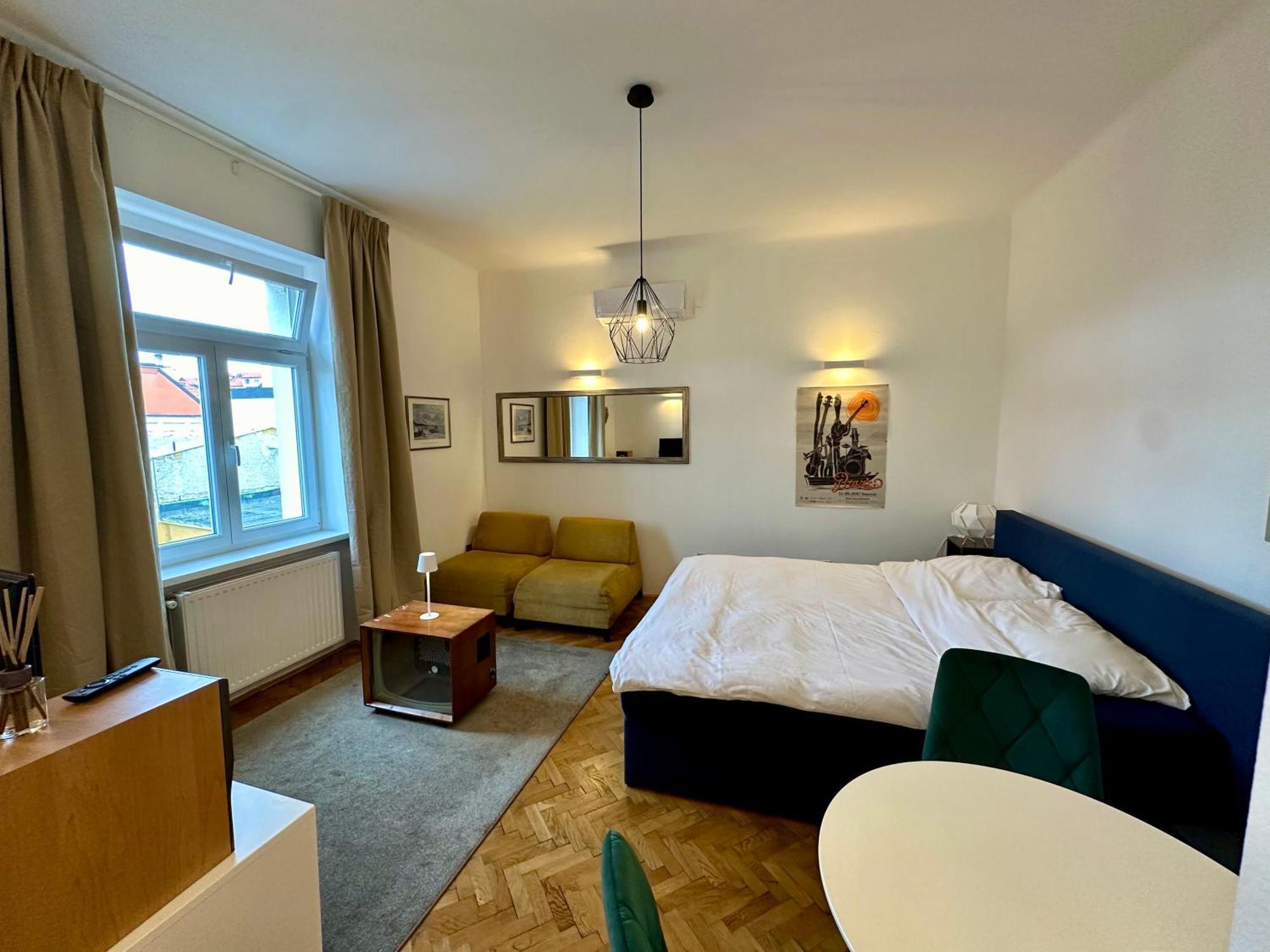 Modern Studio In The Heart Of The City Maribor Exterior foto